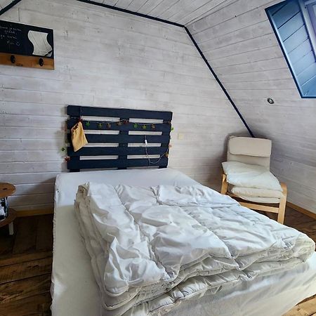 La Petite Maison En Bois Bleue Quiberville Exterior foto