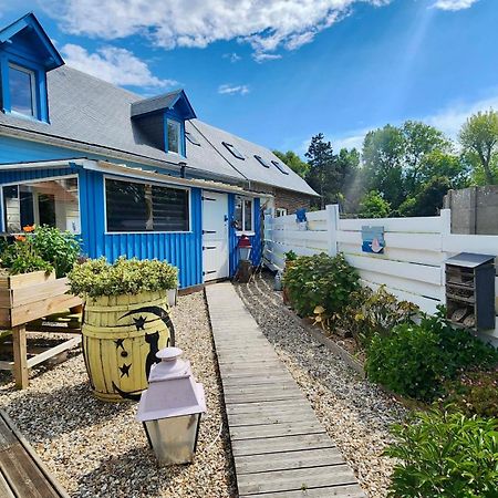 La Petite Maison En Bois Bleue Quiberville Exterior foto